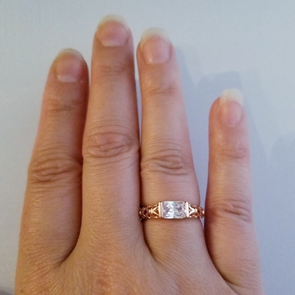 18k Rose Gold Horizontal Filigree Band - Picture 7 of 8